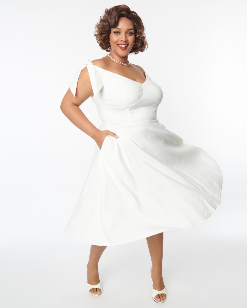 Unique vintage white dress hot sale